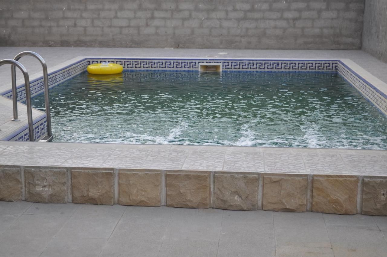 Виллы Luxury Villa with pool and waterfall Бина-9